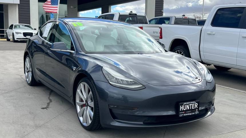 2018 Tesla Model 3 5YJ3E1EB6JF079353