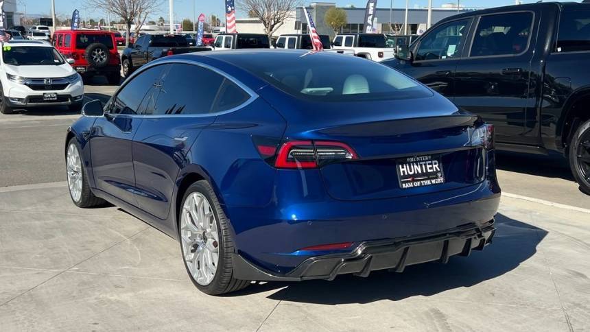 2018 Tesla Model 3 5YJ3E1EB5JF055691