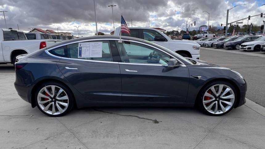 2018 Tesla Model 3 5YJ3E1EB6JF079353