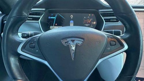 2017 Tesla Model S 5YJSA1E22HF180360