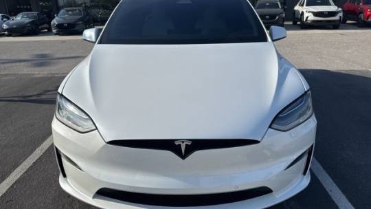 2022 Tesla Model X 7SAXCBE61NF332975