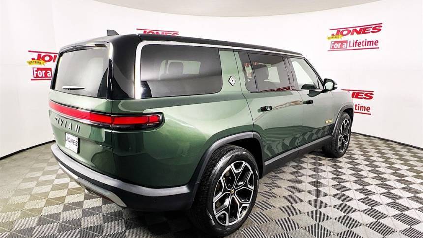 2023 Rivian R1S 7PDSGABA0PN021002