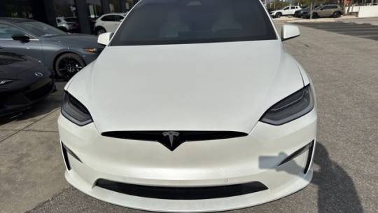 2022 Tesla Model X 7SAXCBE61NF332975