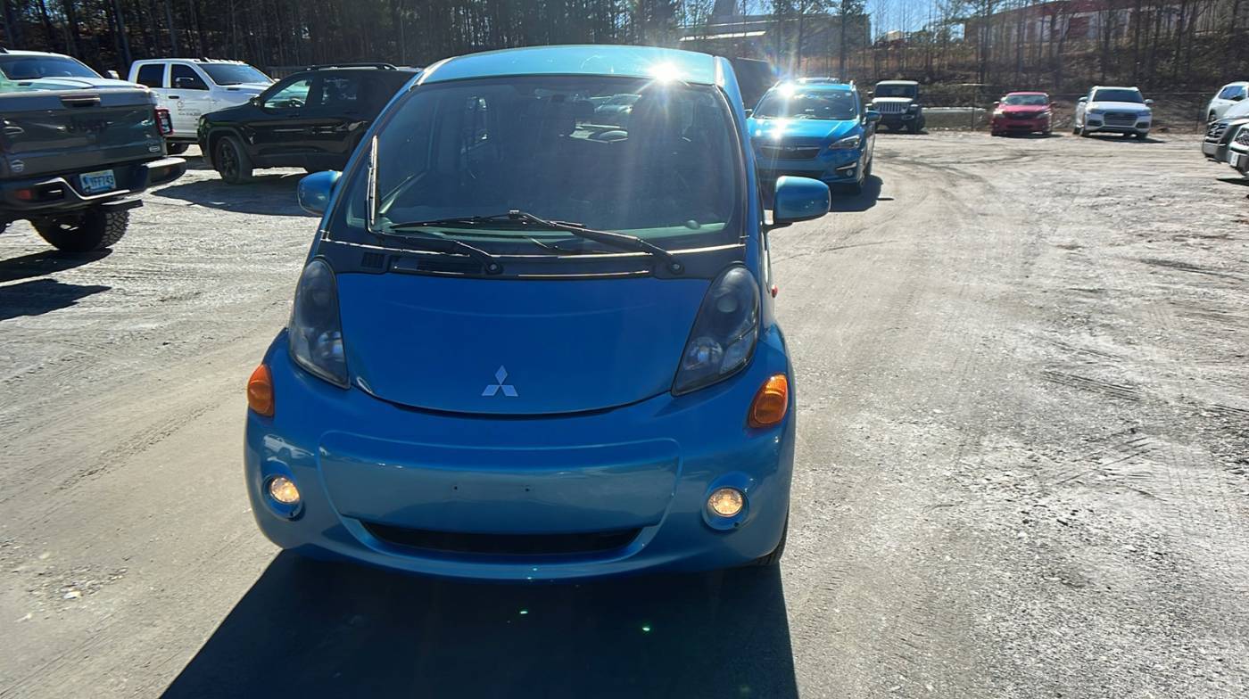 2014 Mitsubishi i-MiEV JA3215H42EU025121