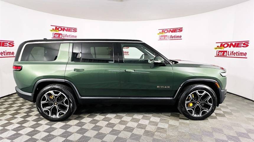 2023 Rivian R1S 7PDSGABA0PN021002