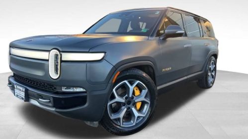 2023 Rivian R1S 7PDSGABL4PN006178