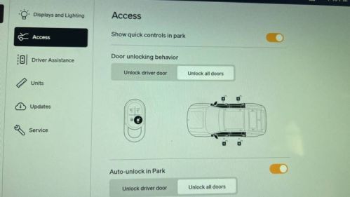 2023 Rivian R1S 7PDSGABL4PN006178