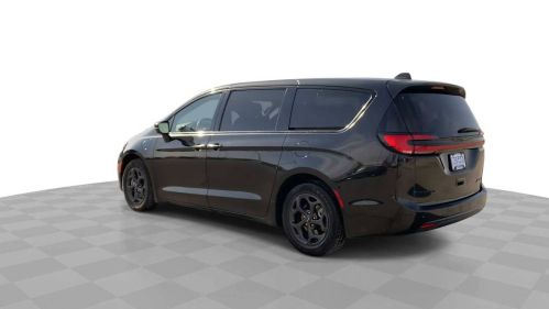 2022 Chrysler Pacifica 2C4RC1L76NR173502