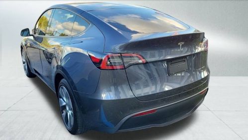 2021 Tesla Model Y 5YJYGDEE4MF074104