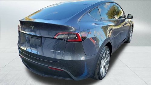 2021 Tesla Model Y 5YJYGDEE4MF074104