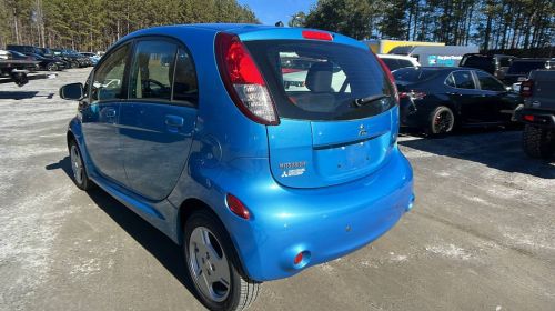 2014 Mitsubishi i-MiEV JA3215H42EU025121