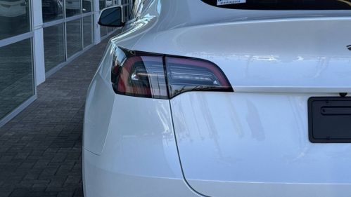 2021 Tesla Model Y 5YJYGDEEXMF190715