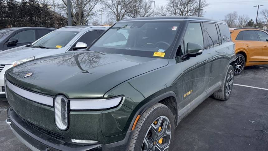 2023 Rivian R1S 7PDSGABL8PN020746