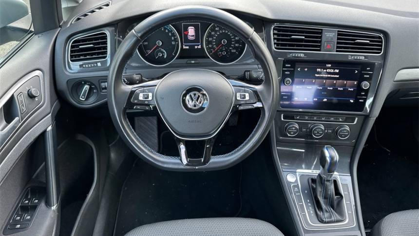 2019 Volkswagen e-Golf WVWKR7AU5KW908436