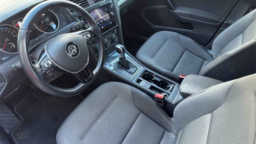 2019 Volkswagen e-Golf WVWKR7AU8KW903425