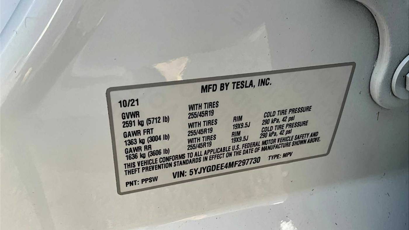 2021 Tesla Model Y 5YJYGDEE4MF297730