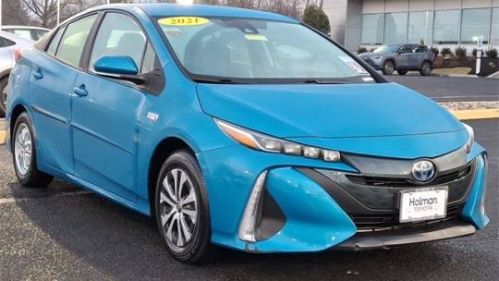 2021 Toyota Prius Prime JTDKAMFP7M3196637