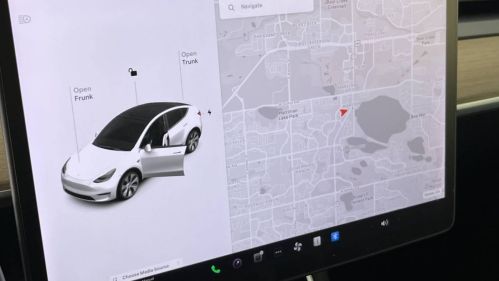 2021 Tesla Model Y 5YJYGDEE2MF117399