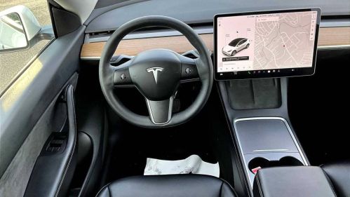 2021 Tesla Model Y 5YJYGDEE4MF297730