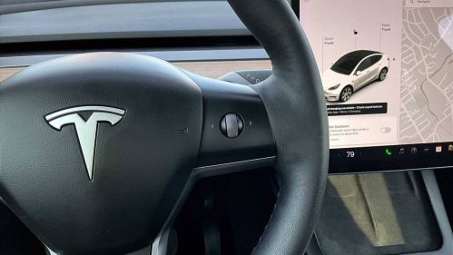 2021 Tesla Model Y 5YJYGDEE4MF297730