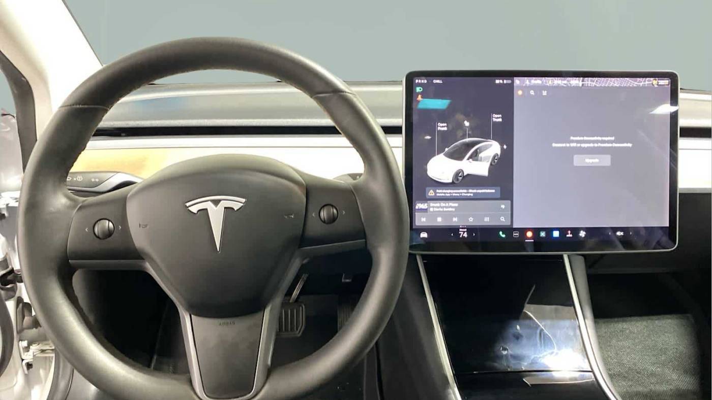 2020 Tesla Model 3 5YJ3E1EA4LF737178