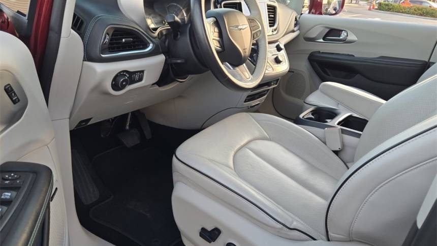 2019 Chrysler Pacifica 2C4RC1N72KR500213