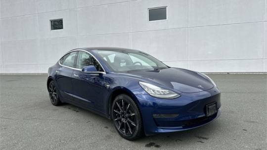 2018 Tesla Model 3 5YJ3E1EAXJF036433