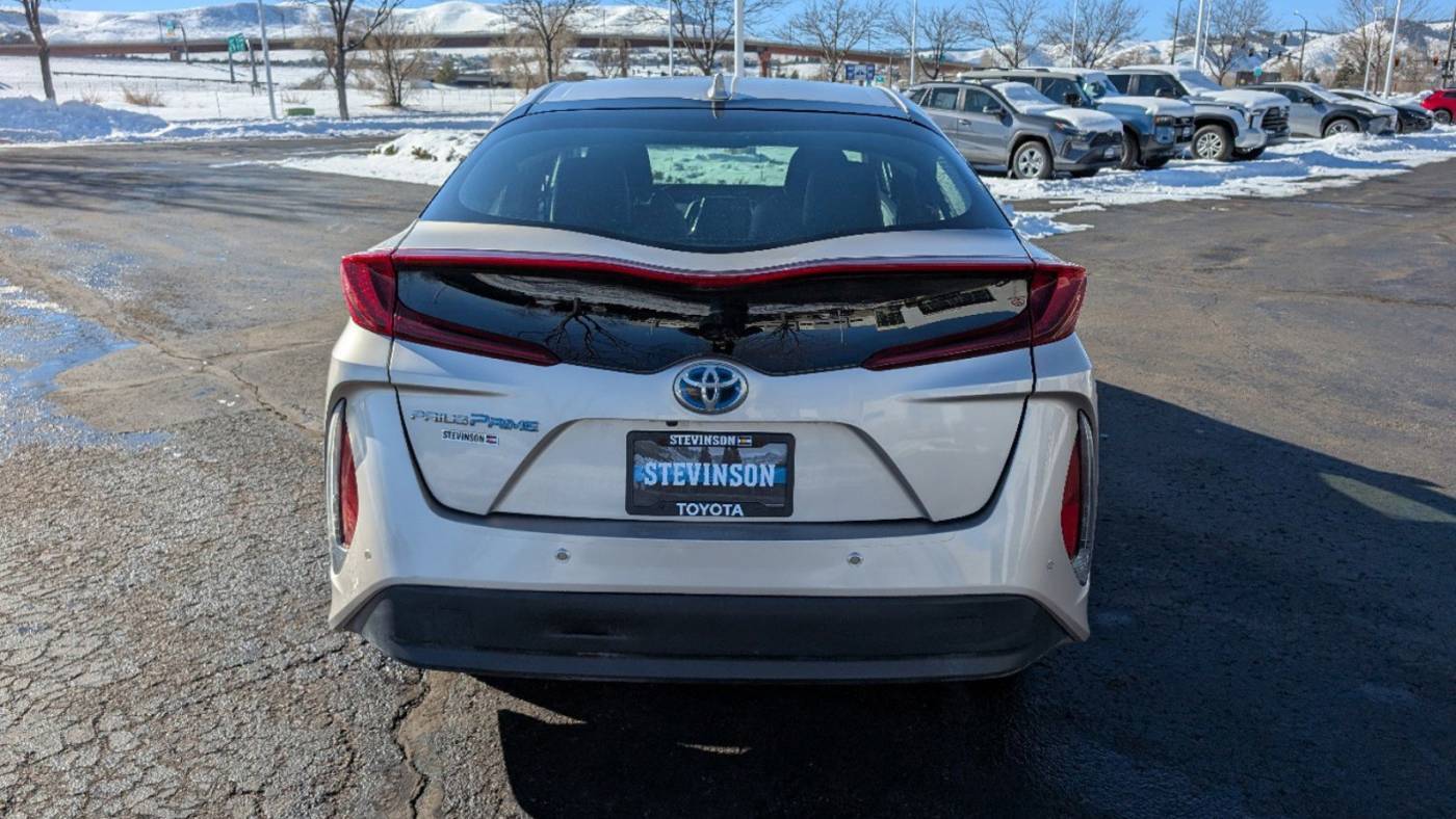 2018 Toyota Prius Prime JTDKARFP0J3072492