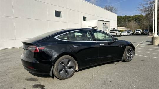 2019 Tesla Model 3 5YJ3E1EA9KF192884