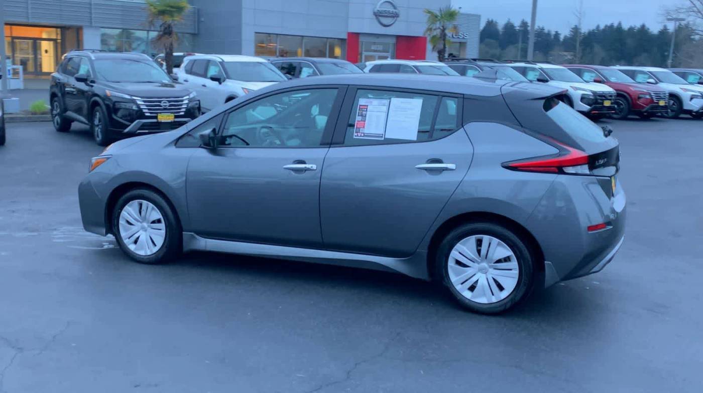 2023 Nissan LEAF 1N4AZ1BV4PC556268