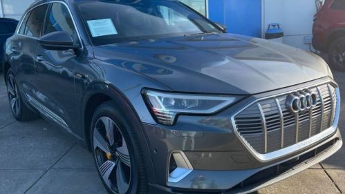 2019 Audi e-tron WA1VAAGE7KB007474