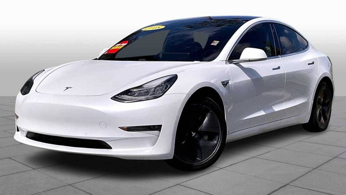 2018 Tesla Model 3 5YJ3E1EA8JF042960