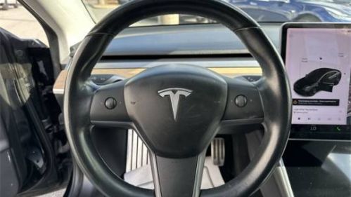 2019 Tesla Model 3 5YJ3E1EA9KF192884