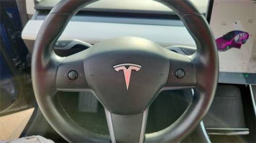 2019 Tesla Model 3 5YJ3E1EAXKF332764