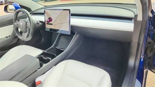 2019 Tesla Model 3 5YJ3E1EAXKF332764