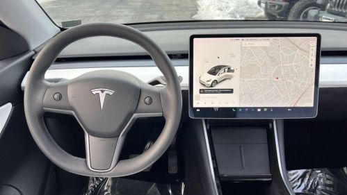 2020 Tesla Model Y 5YJYGDEE8LF042190