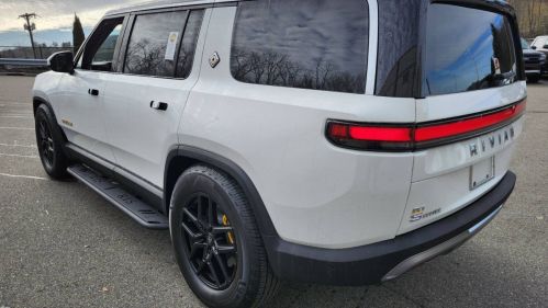 2023 Rivian R1S 7PDSGABA7PN027900