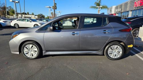 2022 Nissan LEAF 1N4AZ1BV9NC555825