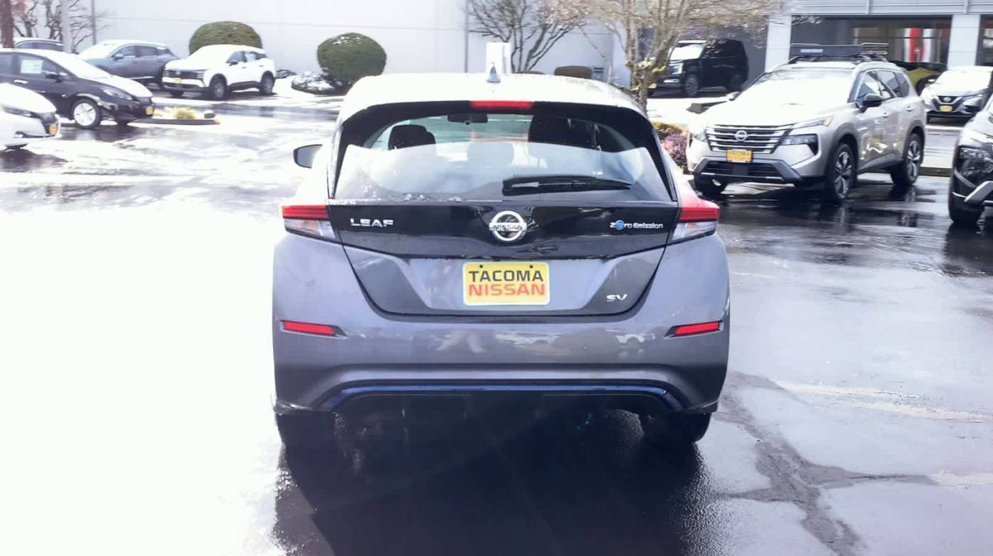 2022 Nissan LEAF 1N4AZ1CV7NC555157