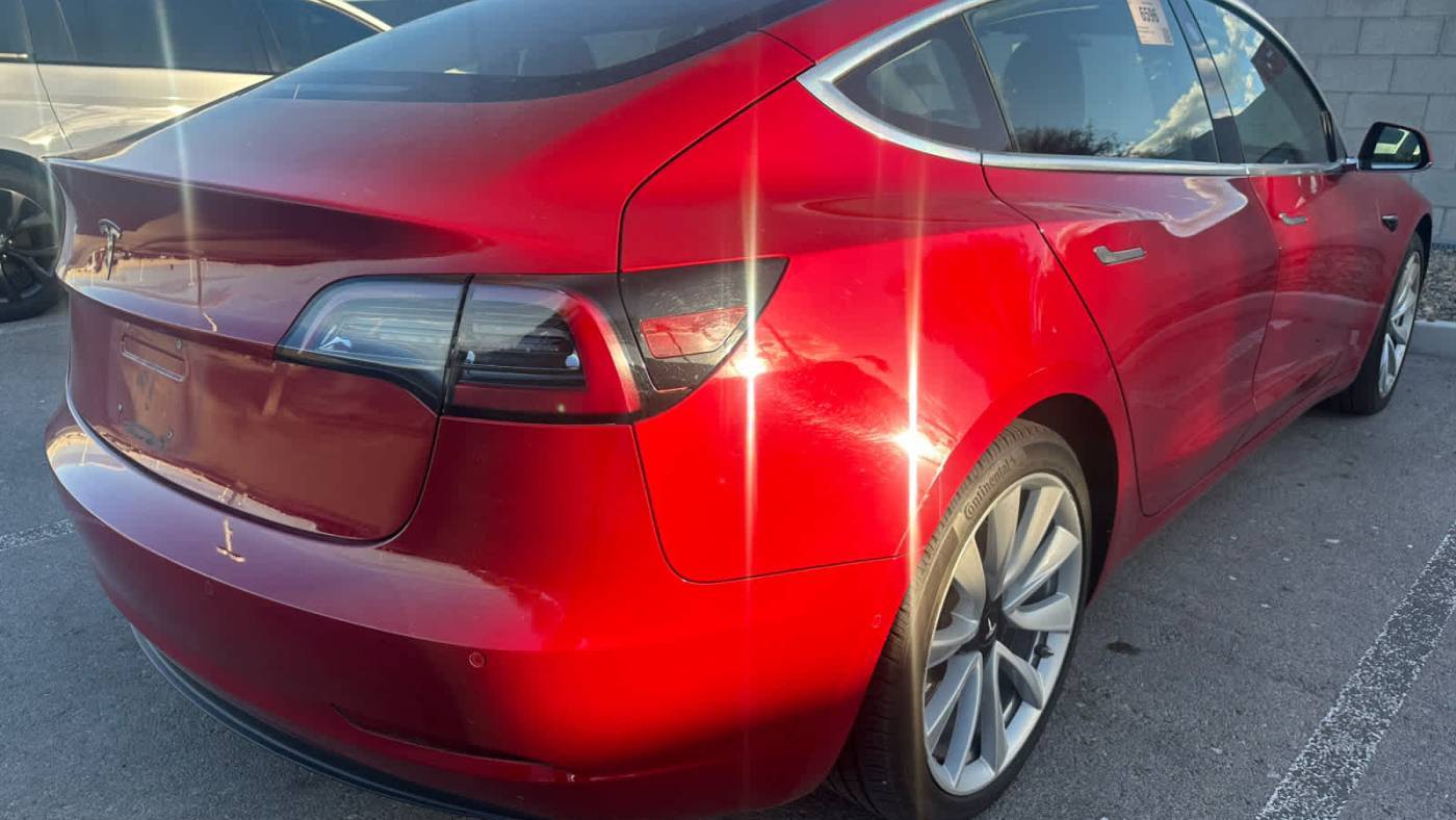 2018 Tesla Model 3 5YJ3E1EA3JF047712