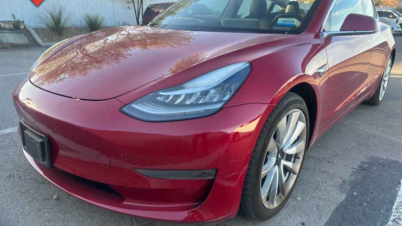 2018 Tesla Model 3 5YJ3E1EA3JF047712