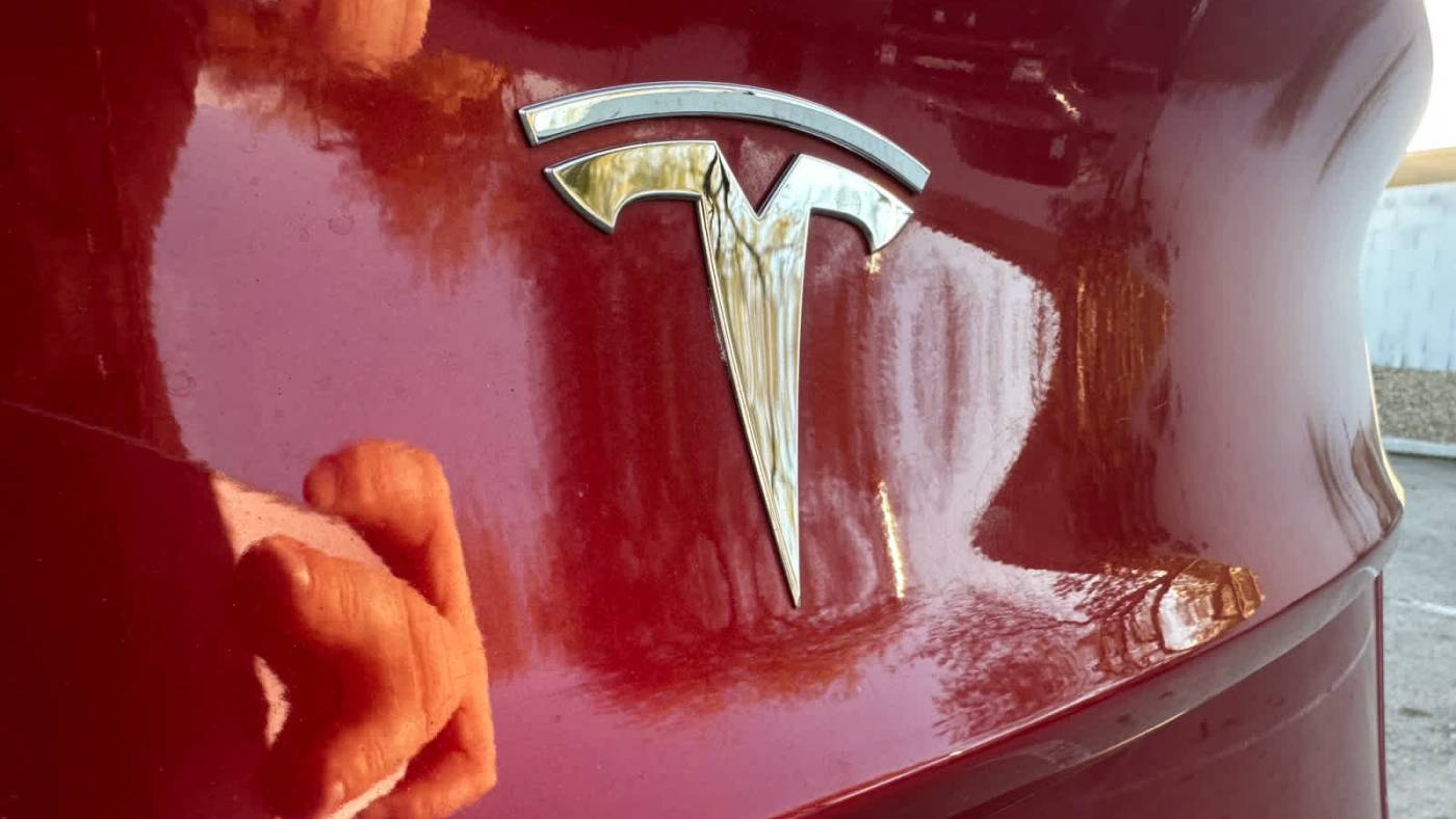 2018 Tesla Model 3 5YJ3E1EA3JF047712