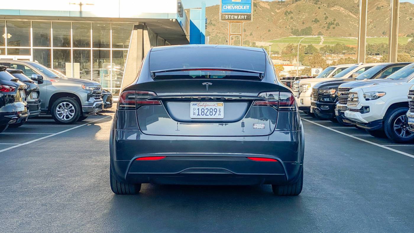 2022 Tesla Model X 7SAXCBE62NF350434