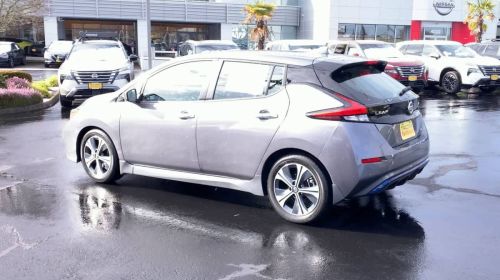 2022 Nissan LEAF 1N4AZ1CV7NC555157