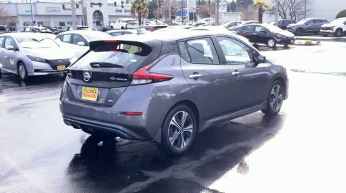 2022 Nissan LEAF 1N4AZ1CV7NC555157