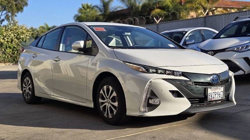 2021 Toyota Prius Prime JTDKAMFP1M3174990