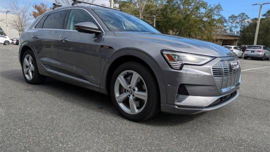 2019 Audi e-tron WA1LAAGE1KB013004