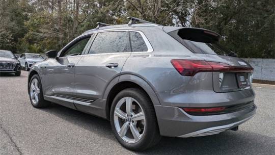 2019 Audi e-tron WA1LAAGE1KB013004