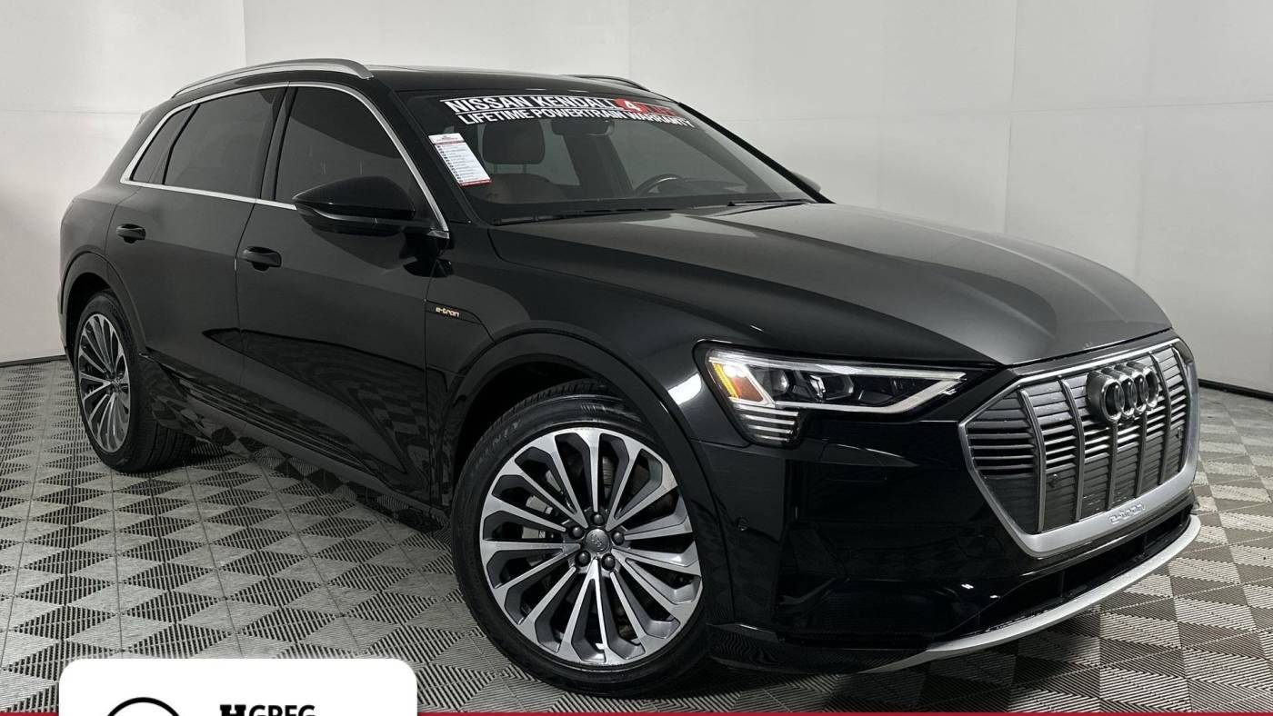 2019 Audi e-tron WA1VAAGE7KB024968