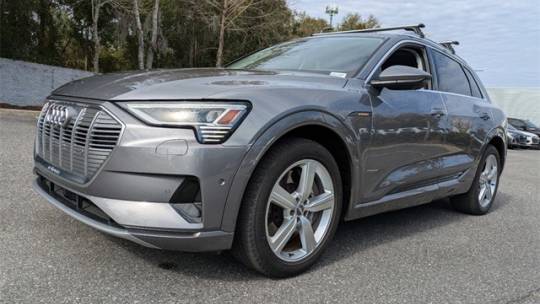 2019 Audi e-tron WA1LAAGE1KB013004